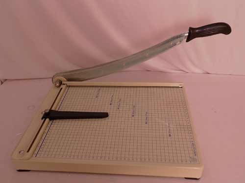 4700 Manual Paper Cutter